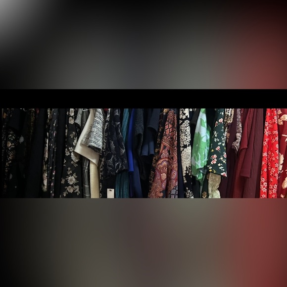 Meet your Posher, Sarah - Picture 2 of 4